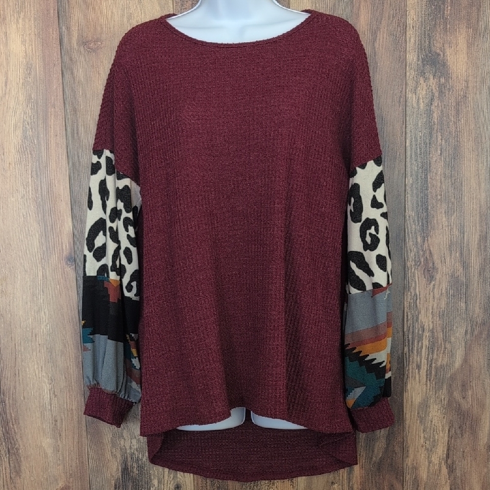 Viamor Burgundy Leopard Colorful Sleeve Waffle Top S          D366x
